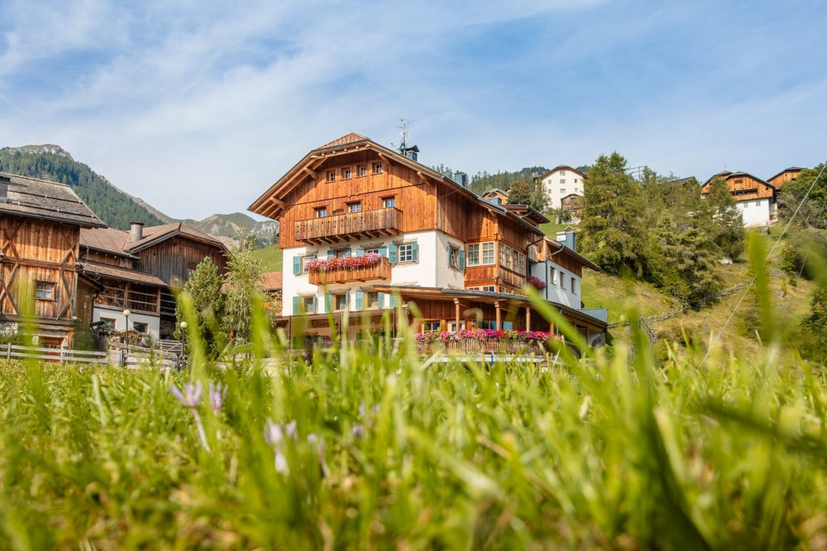 Urlaub auf dem Bauernhof in Südtirol Bild: Unser Bauernhof, Tlisöra