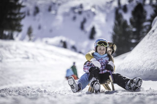 Vacanze con la famiglia nelle Dolomiti Immagine: Vacanze con la famiglia nelle Dolomiti